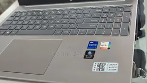 New Laptop Lenovo ThinkPad P14s 16GB Intel Core i7 SSD 512GB