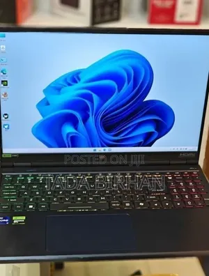 New Laptop Acer Predator Helios 300 16GB Intel Core i9 SSD 1T