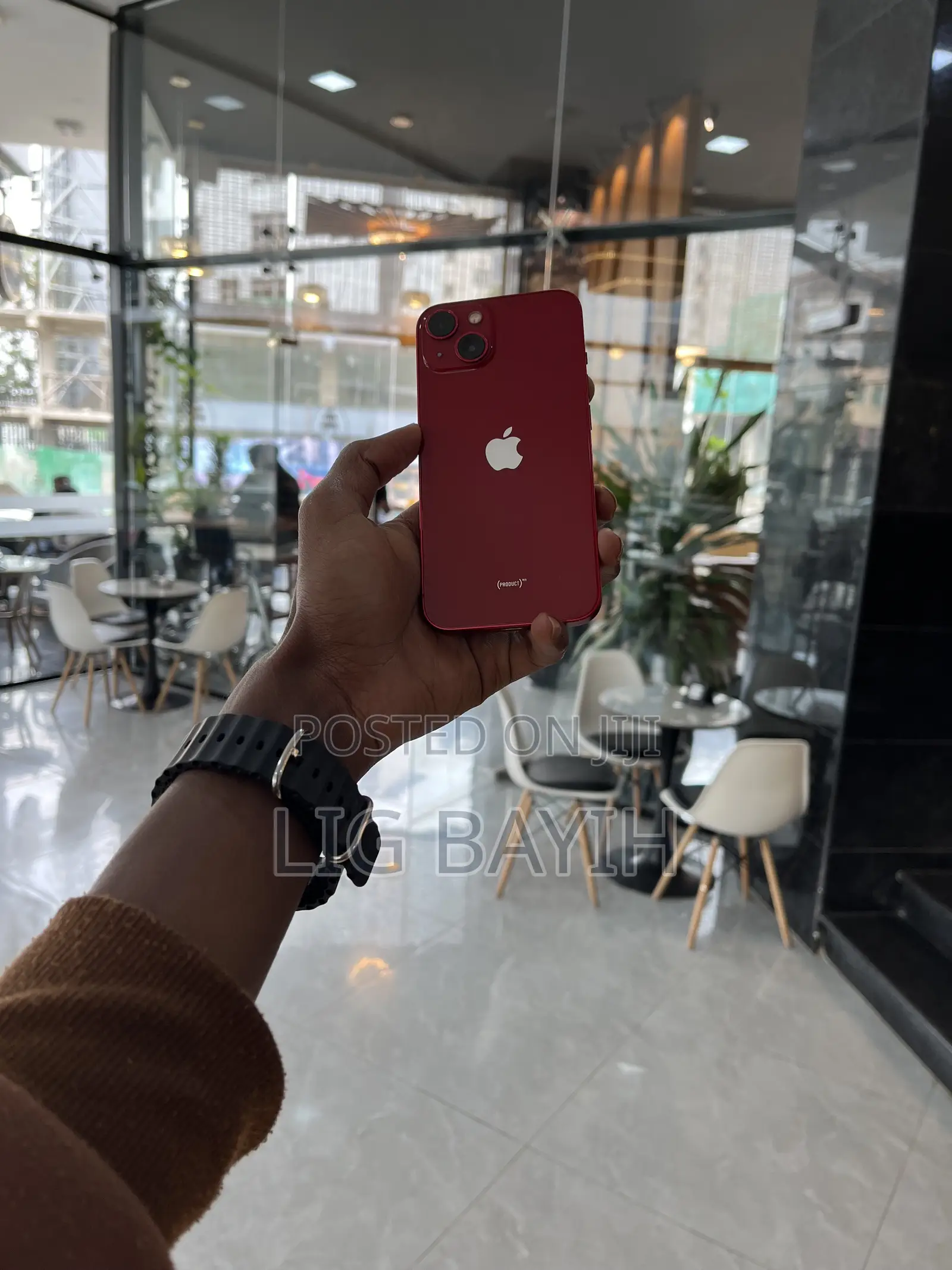 Apple iPhone 13 128 GB Red