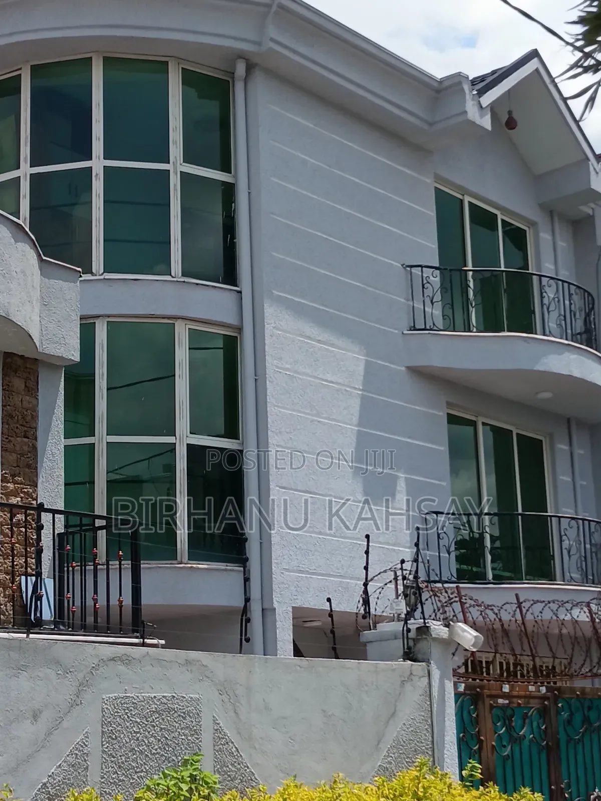 5bdrm House in Bole for sale