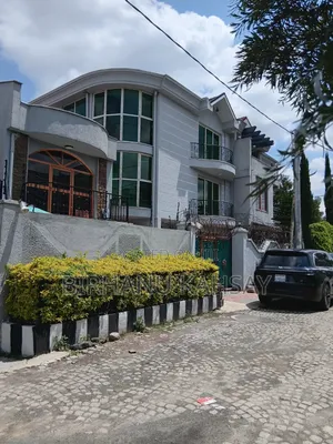 5bdrm House in Bole for sale