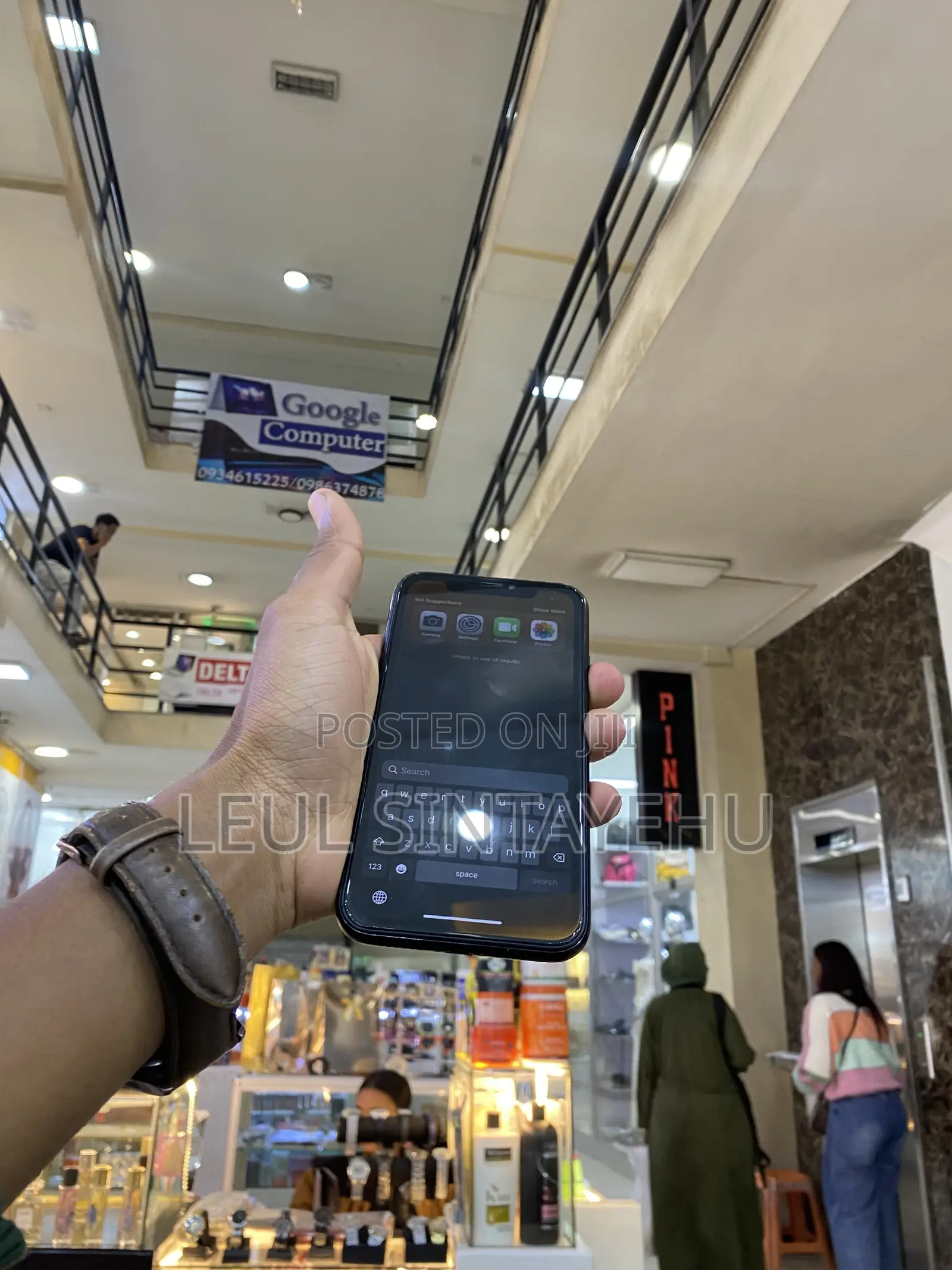 Apple iPhone XR 64 GB Black