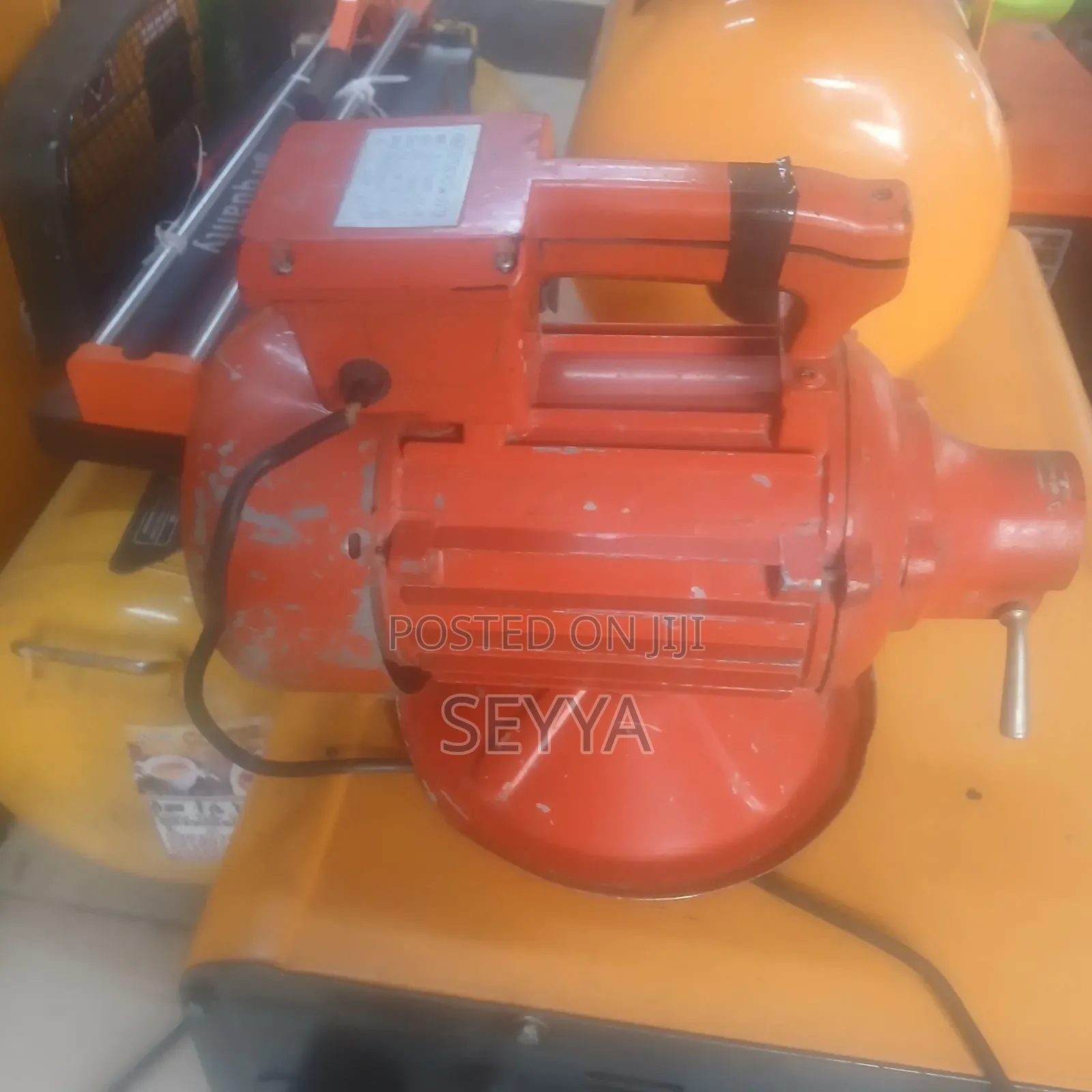 Electrical Vibrator