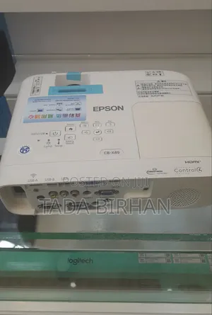 Brand New EPSON Projector Model Name: CB Epson X49
