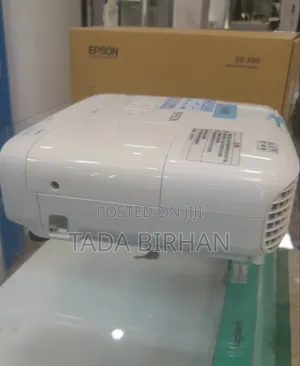 Brand New EPSON Projector Model Name: CB Epson X49