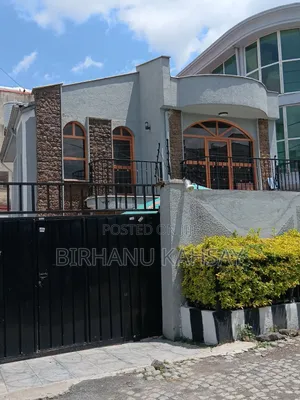 5bdrm House in Bole for sale