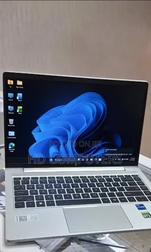 New Laptop HP EliteBook 840 G10 16GB Intel Core i7 SSD 1T