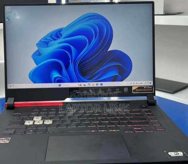 New Laptop Asus ROG Strix G15 16GB AMD Ryzen 9 SSD 512GB
