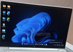 New Laptop HP EliteBook 640 G10 16GB Intel Core i7 SSD 512GB