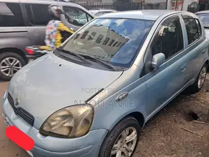 Toyota Vitz 2004