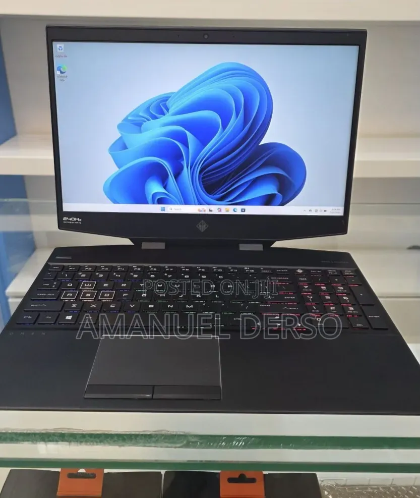 New Laptop HP Omen 15 16GB Intel Core i7 SSD 1T