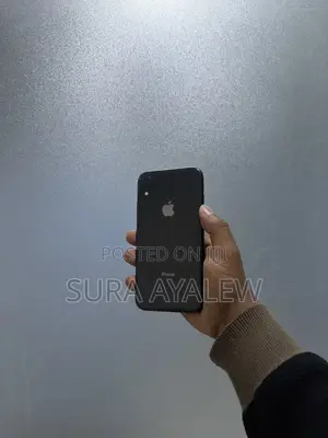 Apple iPhone XR 64 GB Black