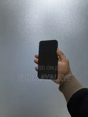 Apple iPhone XR 64 GB Black