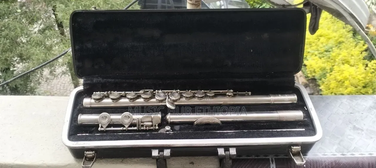 Selmer Bundy Flute