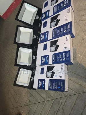 LEd Pawza Lights