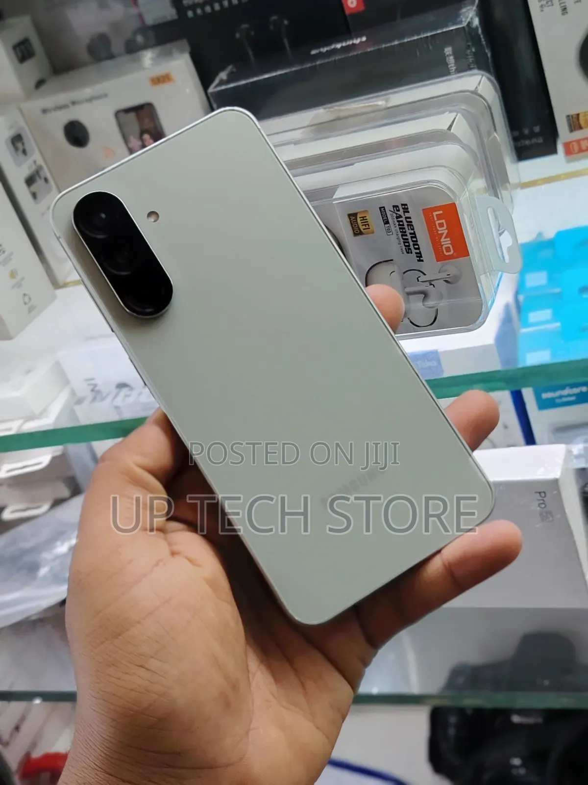 New Samsung Galaxy A56 256 GB