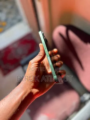 New Apple iPhone 13 128 GB Green