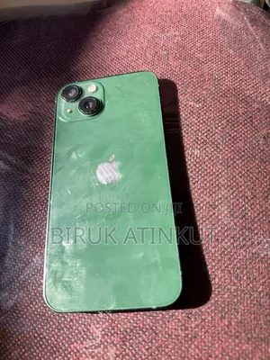 New Apple iPhone 13 128 GB Green