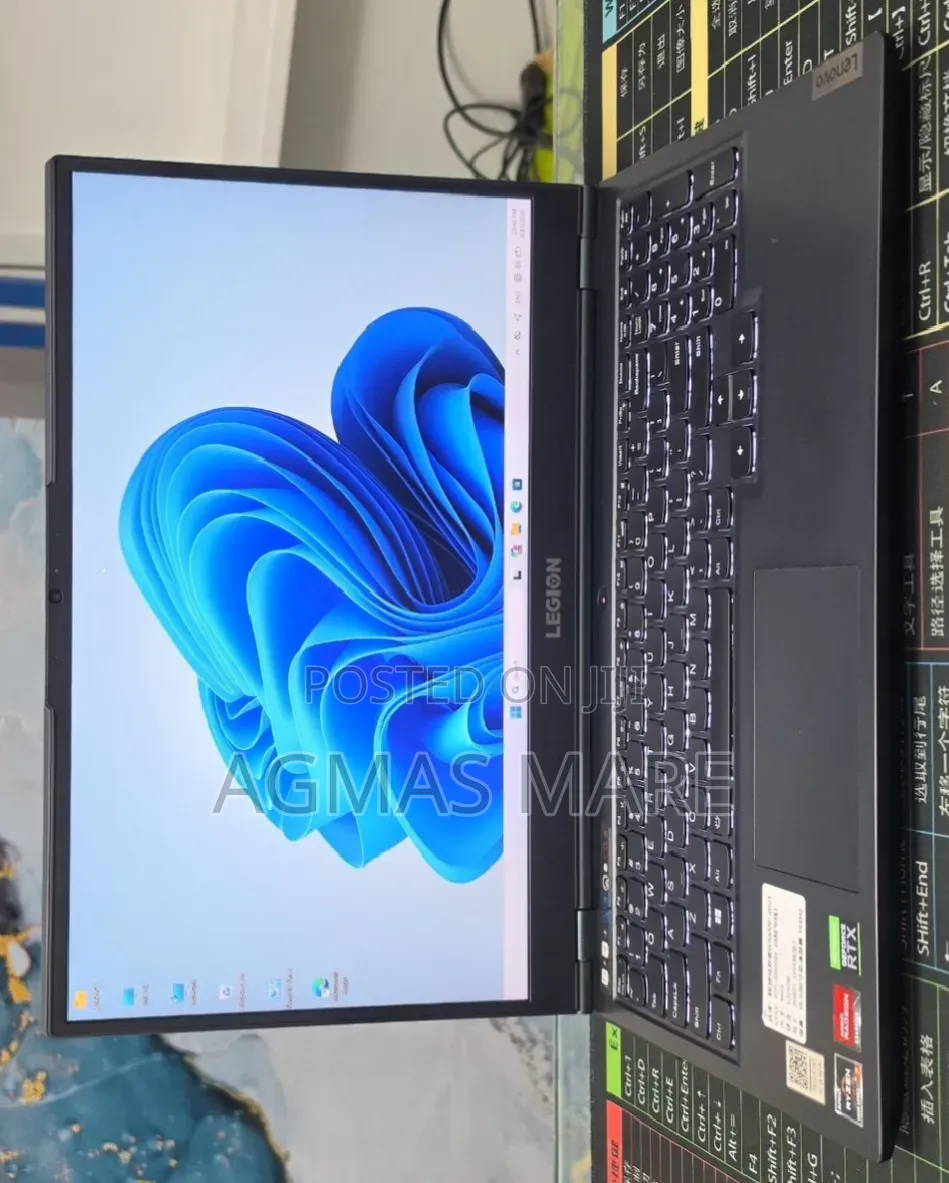 New Laptop Lenovo Legion 5 16GB AMD Ryzen 7 SSD 512GB