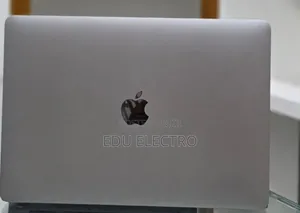 New Laptop Apple MacBook Air 2020 M1 8GB Apple M1 SSD 256GB