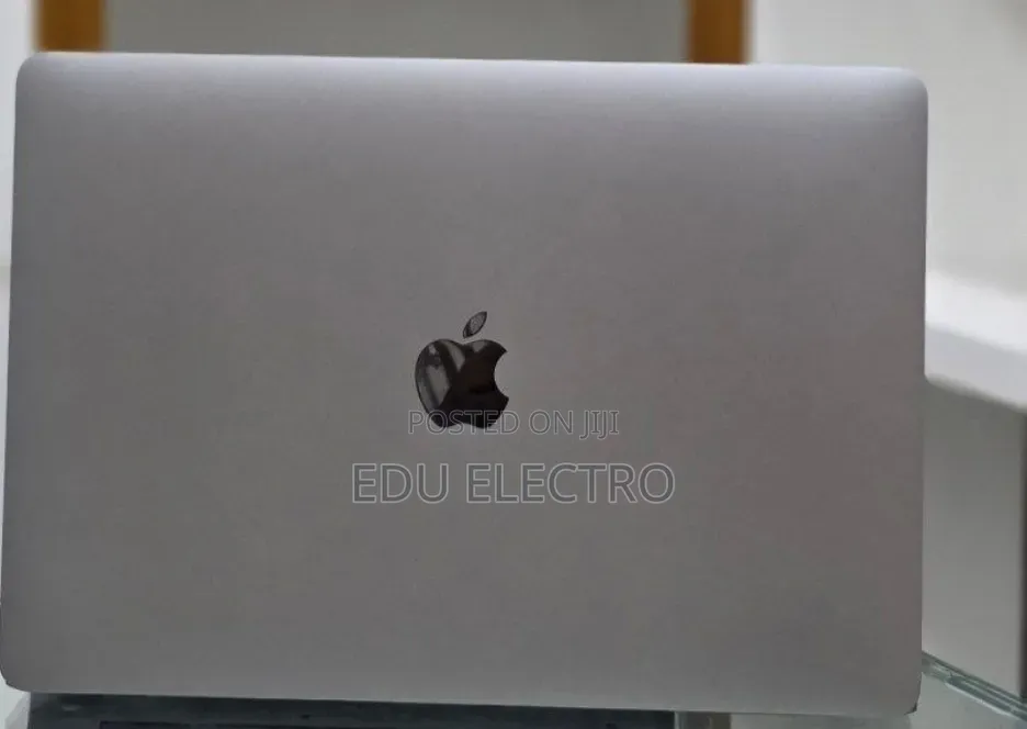 New Laptop Apple MacBook Air 2020 M1 8GB Apple M1 SSD 256GB