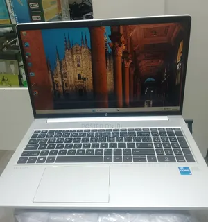 New Laptop HP ProBook 450 G8 16GB Intel Core i5 SSD 512GB