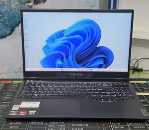 New Laptop Lenovo Legion 5 16GB AMD Ryzen 7 SSD 512GB