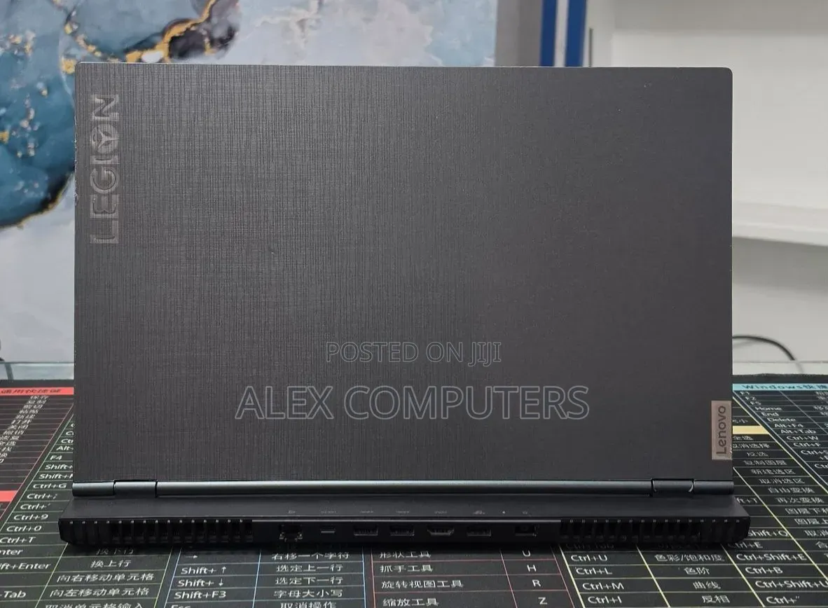 New Laptop Lenovo Legion 5 16GB AMD Ryzen 7 SSD 512GB
