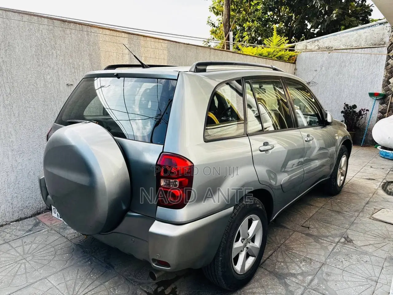 Toyota RAV4 2005 Brown