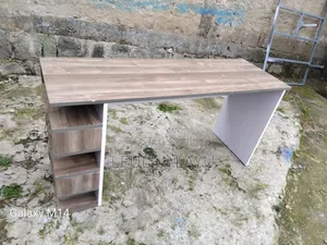 Reading Table