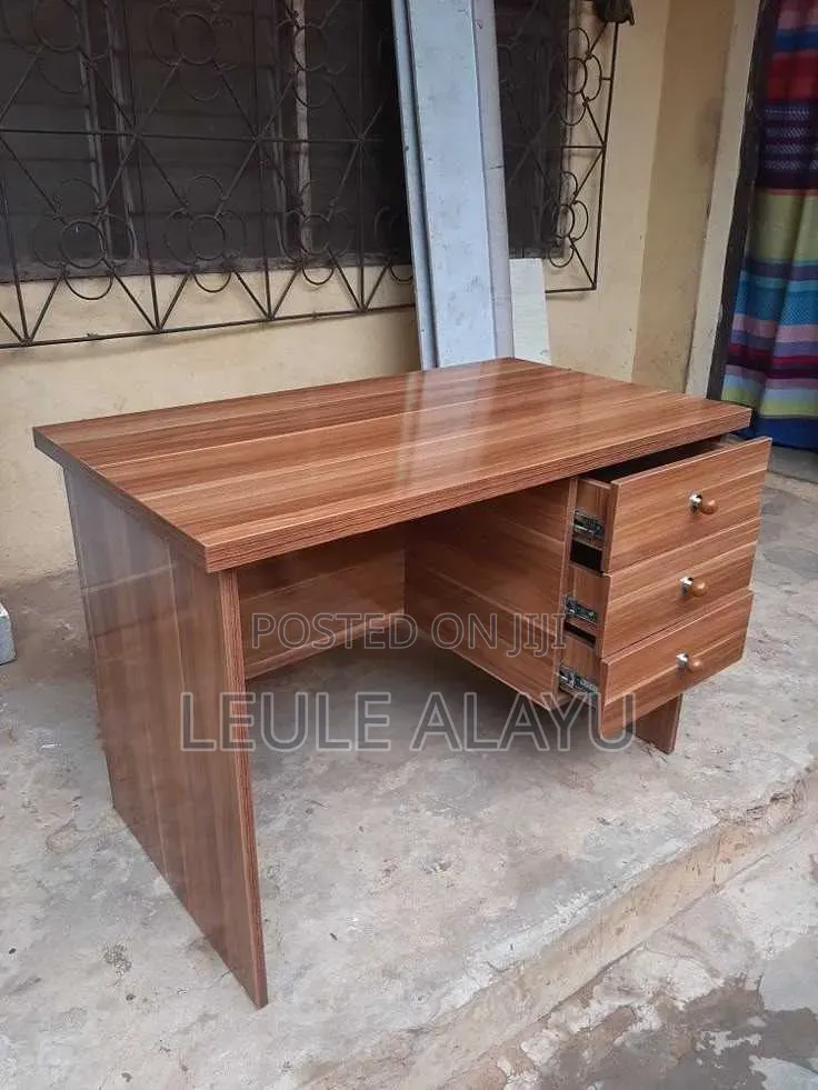 Reading Table