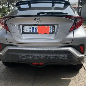 Toyota C-HR 2020 Gray