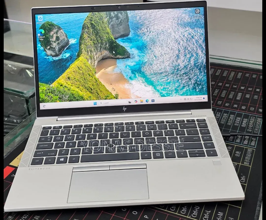 New Laptop HP EliteBook 845 G7 16GB AMD Ryzen 5 SSD 512GB
