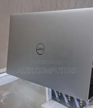 New Laptop Dell XPS 15 16GB Intel Core i7 SSD 512GB