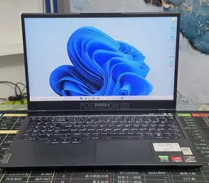 New Laptop Lenovo Legion 5 16GB AMD Ryzen 7 SSD 512GB