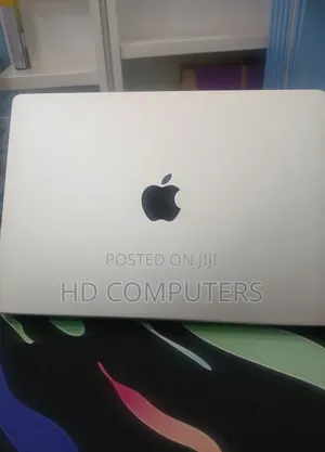New Laptop Apple MacBook Pro 2021 M1 16GB Apple M1 Pro SSD 512GB
