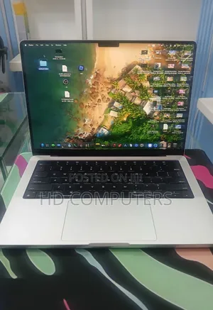 New Laptop Apple MacBook Pro 2021 M1 16GB Apple M1 Pro SSD 512GB