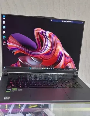 New Laptop Asus ROG Strix G15 16GB Intel Core i9 SSD 1T