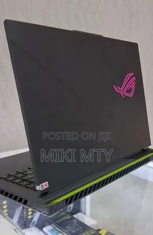 New Laptop Asus ROG Strix G15 16GB Intel Core i9 SSD 1T