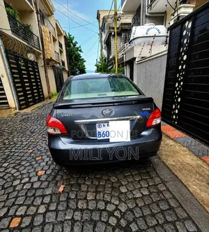 Toyota Belta 2008 Black