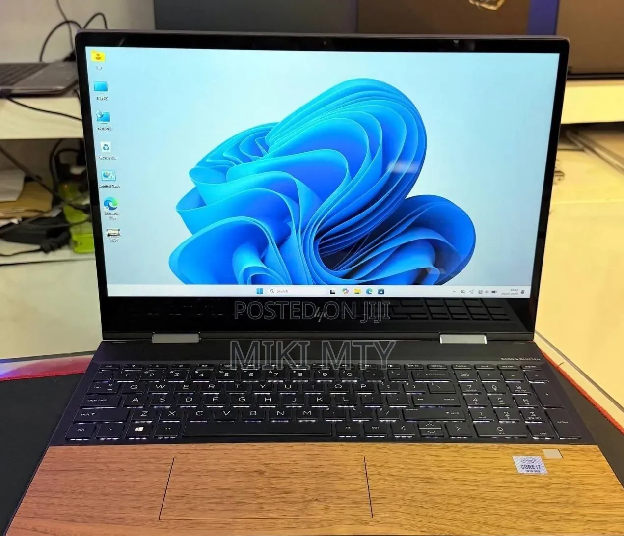 New Laptop HP Envy x360 16GB Intel Core i7 SSD 512GB
