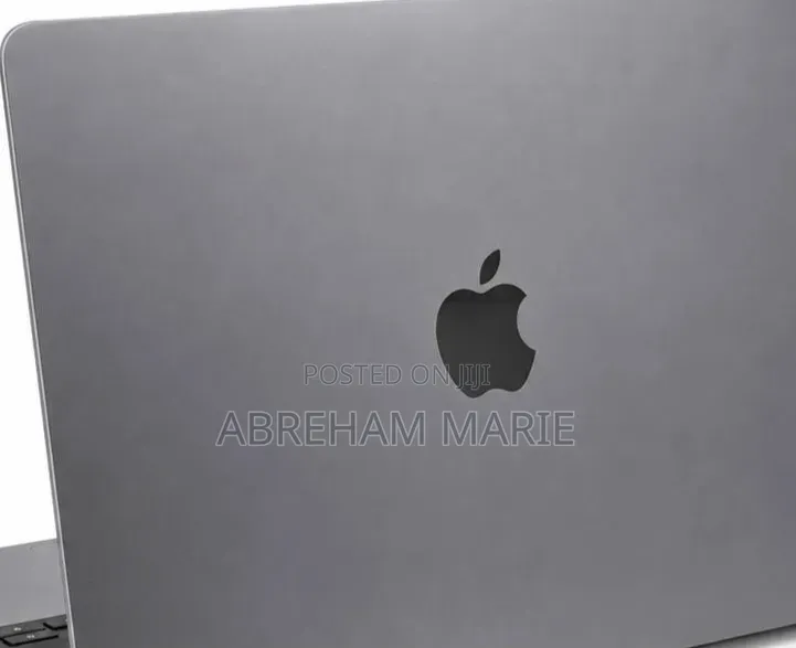New Laptop Apple MacBook Air 2022 M2 8GB Nvidia SSD 256GB
