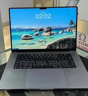 New Laptop Apple MacBook Pro 2021 M1 32GB Apple M1 Pro SSD 512GB