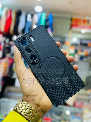 Tecno Camon 40 Pro 5G 256 GB Silver