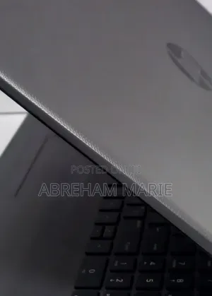 New Laptop HP Pavilion 15 4GB Intel Core i5 SSD 128GB