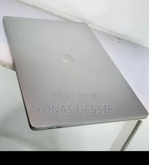 New Laptop Apple MacBook Pro 2019 64GB Intel Core i9 SSD 1T