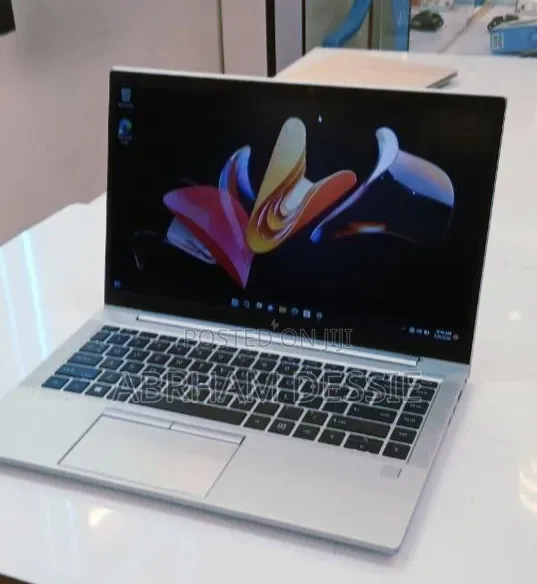 New Laptop HP EliteBook 840 G8 16GB Intel Core i5 SSD 512GB