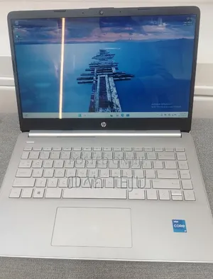 New Laptop HP Stream Notebook 16GB Intel Core i7 SSD 512GB