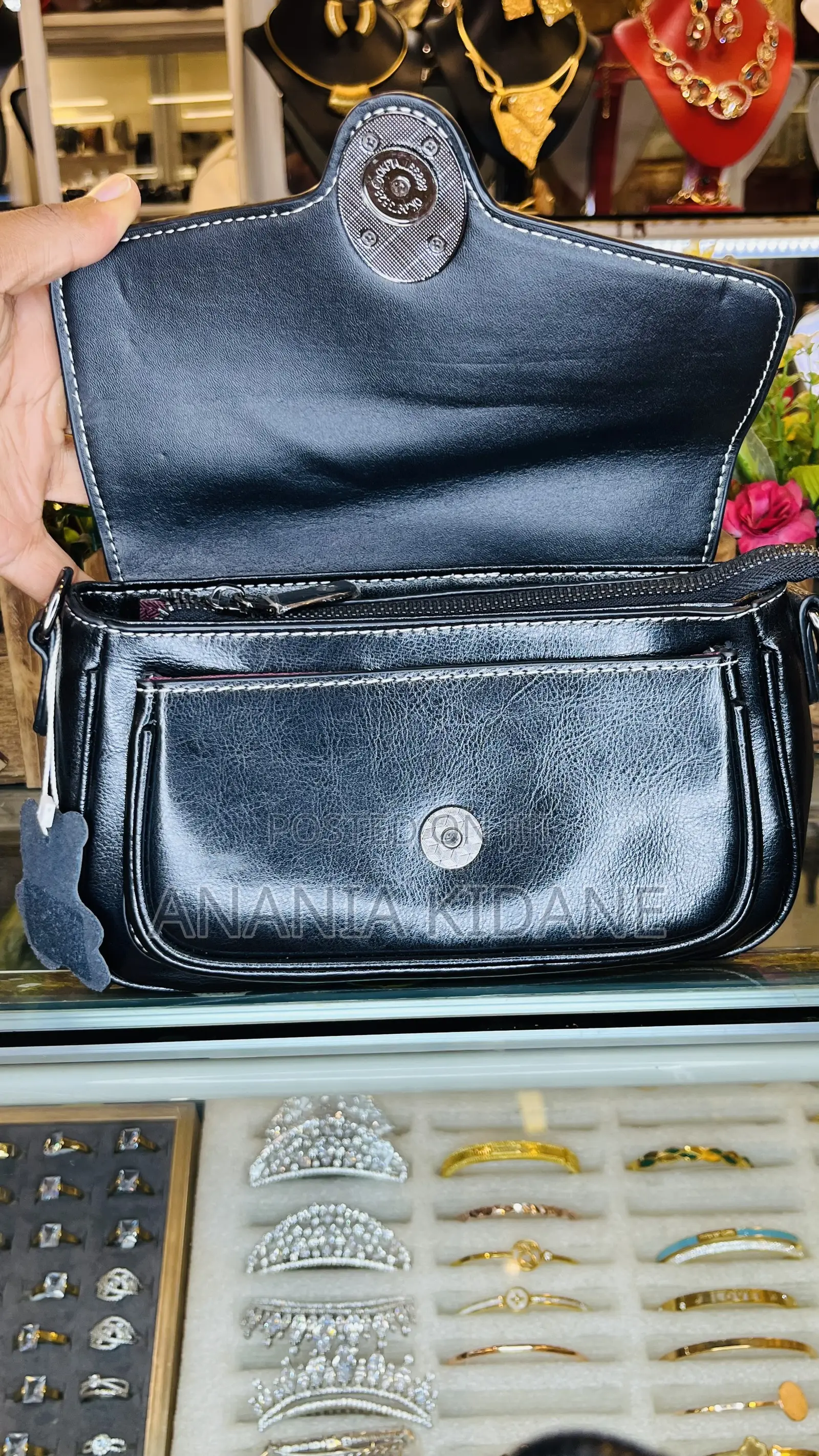 ዝንጥ ያለ Original Leather Bag