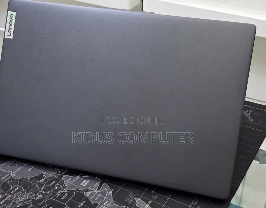New Laptop Lenovo Ideapad 3 8GB Intel Core i5 SSD 512GB